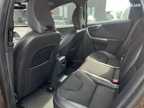 Volvo XC60 2015 коричневый - фото 17