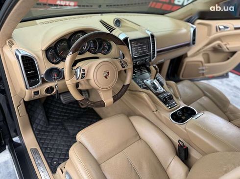 Porsche Cayenne 2012 - фото 24