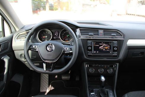 Volkswagen Tiguan 2018 - фото 14