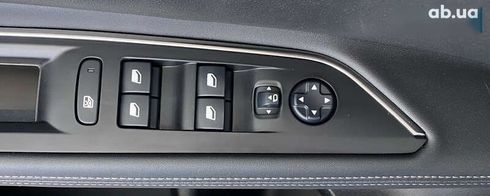 Peugeot 3008 2019 - фото 24
