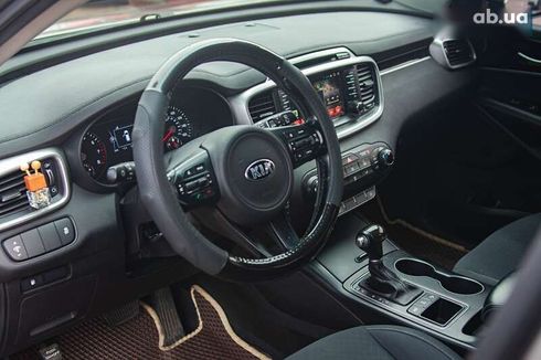 Kia Sorento 2015 - фото 16