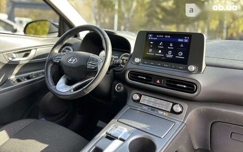 Hyundai Kona 2021 - фото 10