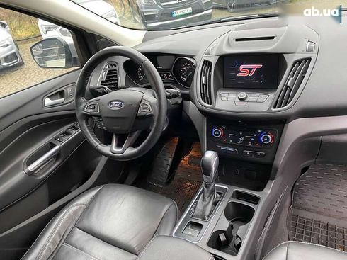 Ford Escape 2018 - фото 10