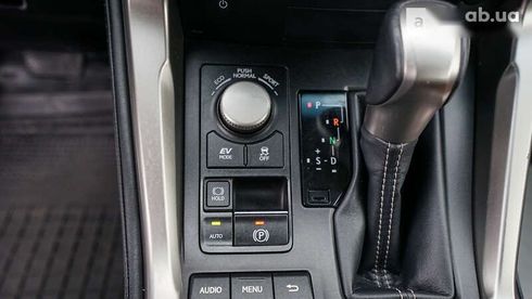 Lexus NX 2017 - фото 27