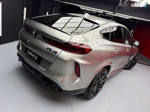 BMW X6 M 2022 - фото 24