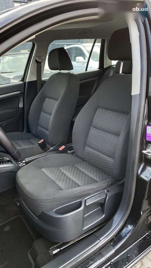 Skoda Octavia 2013 - фото 19