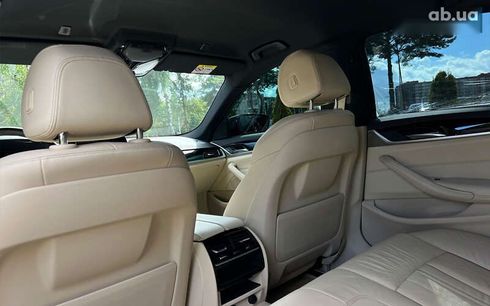 BMW 5 серия 2017 - фото 11