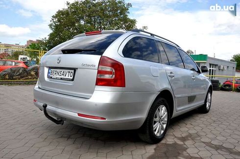Skoda Octavia 2011 - фото 7