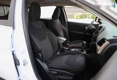 Jeep Cherokee 2015 - фото 12