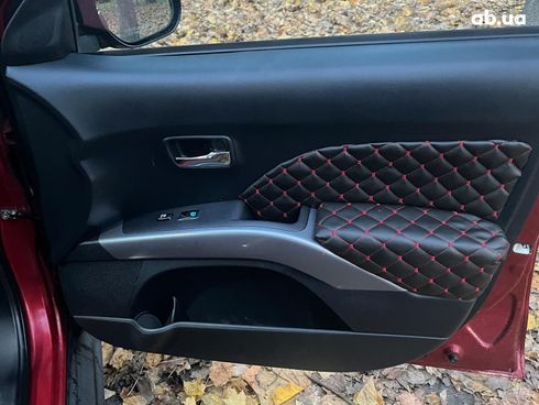 Mitsubishi Outlander 2010 красный - фото 16