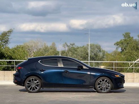 Mazda 3 2019 - фото 6