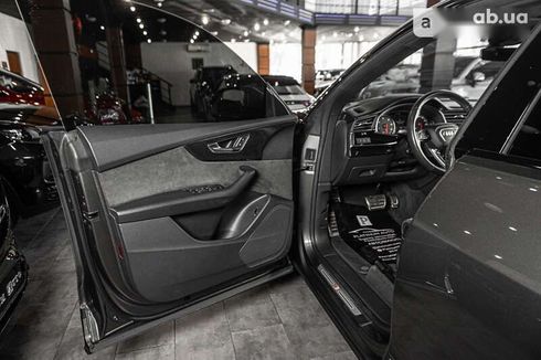 Audi Q8 2019 - фото 21