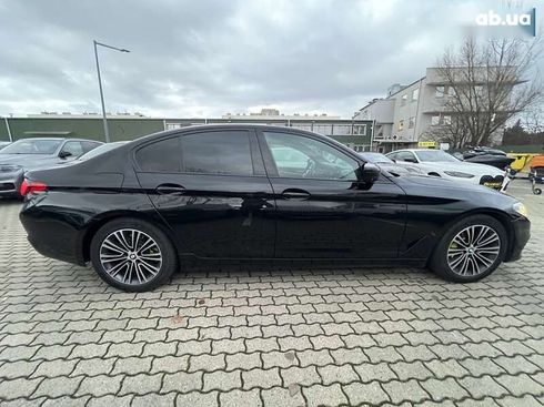 BMW 5 серия 2018 - фото 8