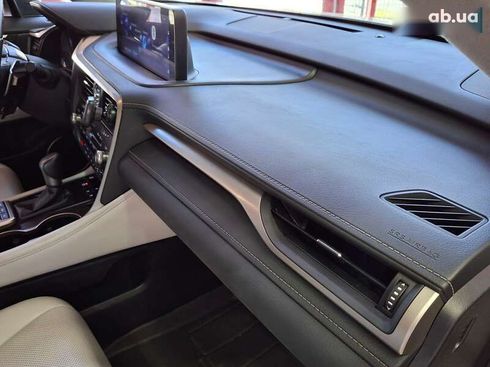 Lexus RX 2019 - фото 24