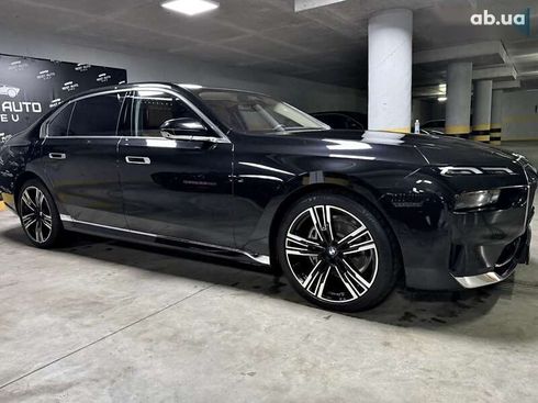 BMW 7 серия 2023 - фото 5