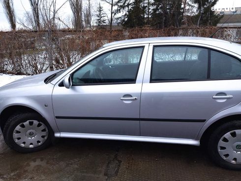 Skoda Octavia 2008 серебристый - фото 5