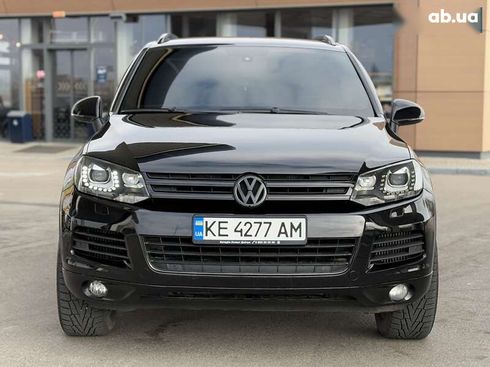 Volkswagen Touareg 2012 - фото 18