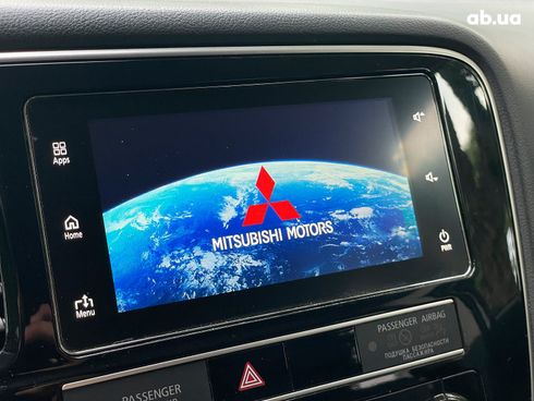 Mitsubishi Outlander 2019 белый - фото 3