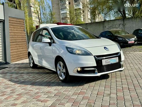 Renault Scenic 2012 - фото 8