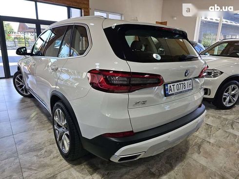 BMW X5 2019 - фото 25