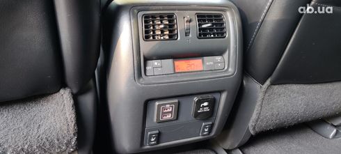 Nissan Pathfinder 2017 серый - фото 3