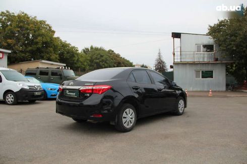 Toyota Corolla 2017 - фото 4
