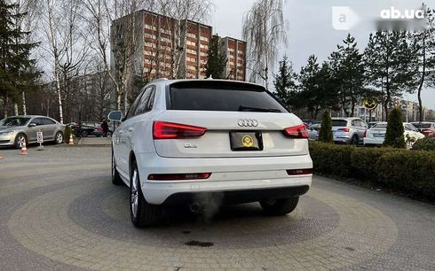 Audi Q3 2018 - фото 5