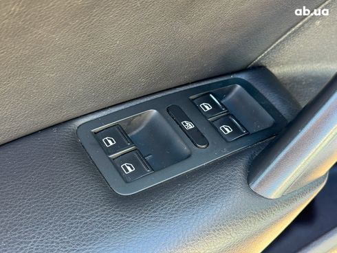 Volkswagen Passat 2015 белый - фото 20
