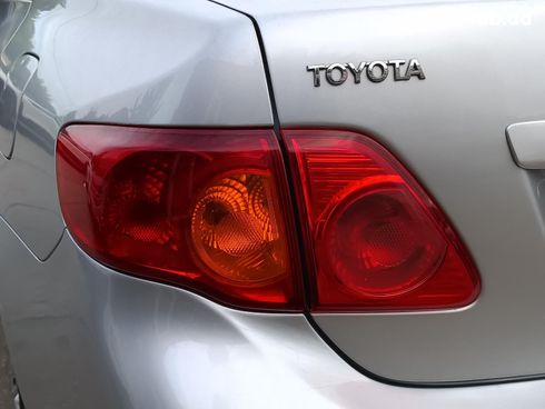 Toyota Corolla 2009 серый - фото 10