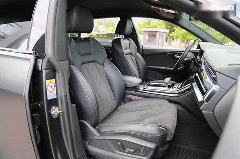 Audi Q8 2021 - фото 12