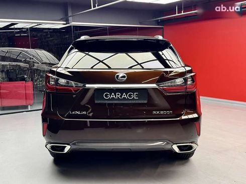 Lexus RX 2016 - фото 18