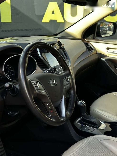 Hyundai Santa Fe 2017 - фото 8