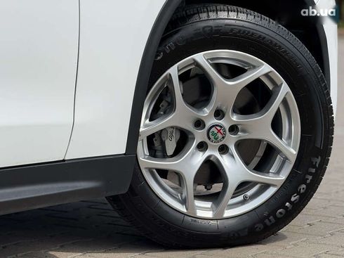 Alfa Romeo Stelvio 2020 - фото 18