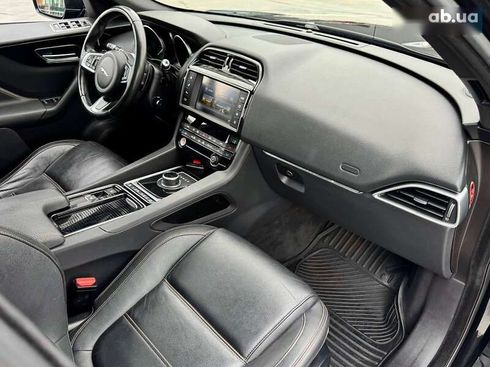 Jaguar F-Pace 2017 - фото 27