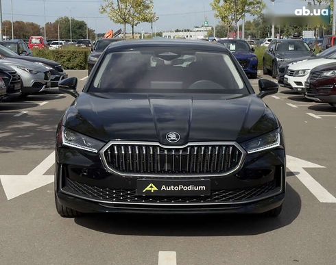 Skoda Superb 2025 - фото 6