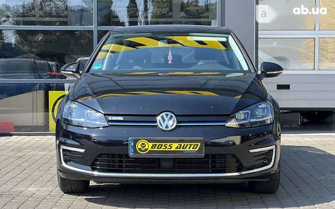 Volkswagen e-Golf 2020 - фото 2