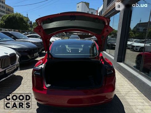 Tesla Model 3 2022 - фото 22