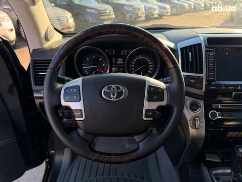 Toyota land cruiser 200 2015 черный - фото 44