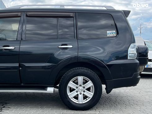 Mitsubishi Pajero 2009 черный - фото 51