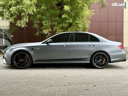 Mercedes-Benz E-Класс 2018 - фото 22