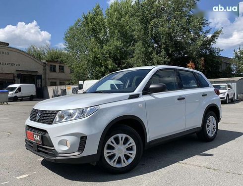 Suzuki Vitara 2021 - фото 4
