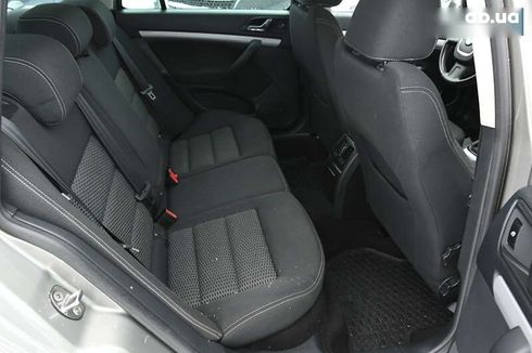 Skoda Octavia 2012 - фото 29