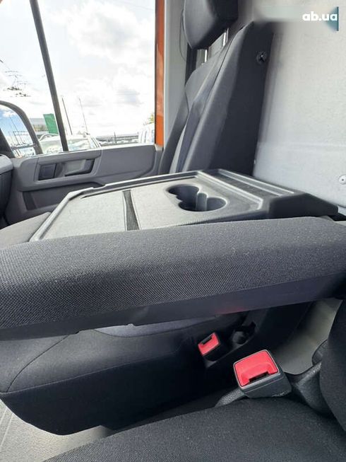Volkswagen Crafter 2021 - фото 21