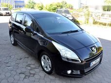 Продажа б/у Peugeot 5008 2010 года - купить на Автобазаре