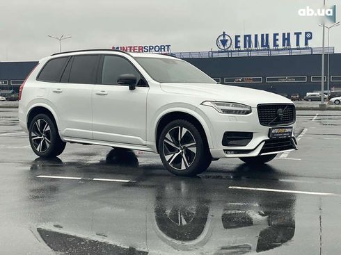 Volvo XC90 2020 - фото 9