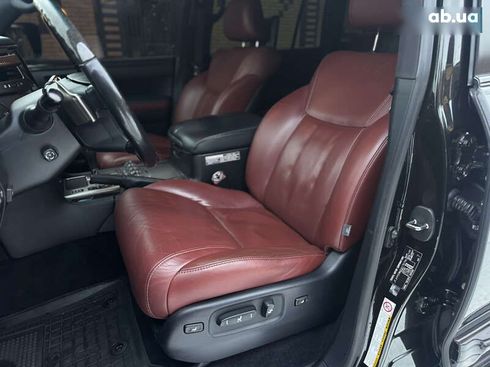 Lexus LX 2015 - фото 18