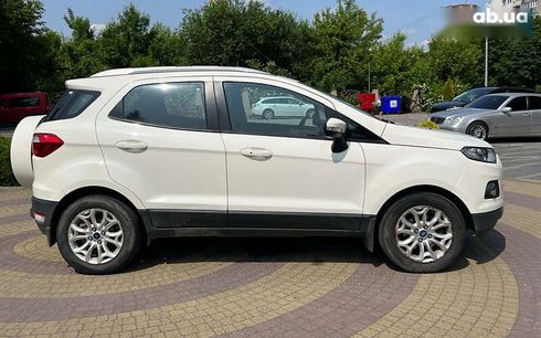 Ford EcoSport 2015 - фото 8