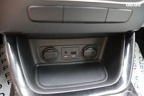 Kia Sorento 2015 - фото 15