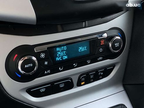 Ford Focus 2012 - фото 27