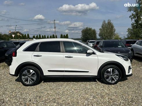Kia Niro 2021 - фото 18